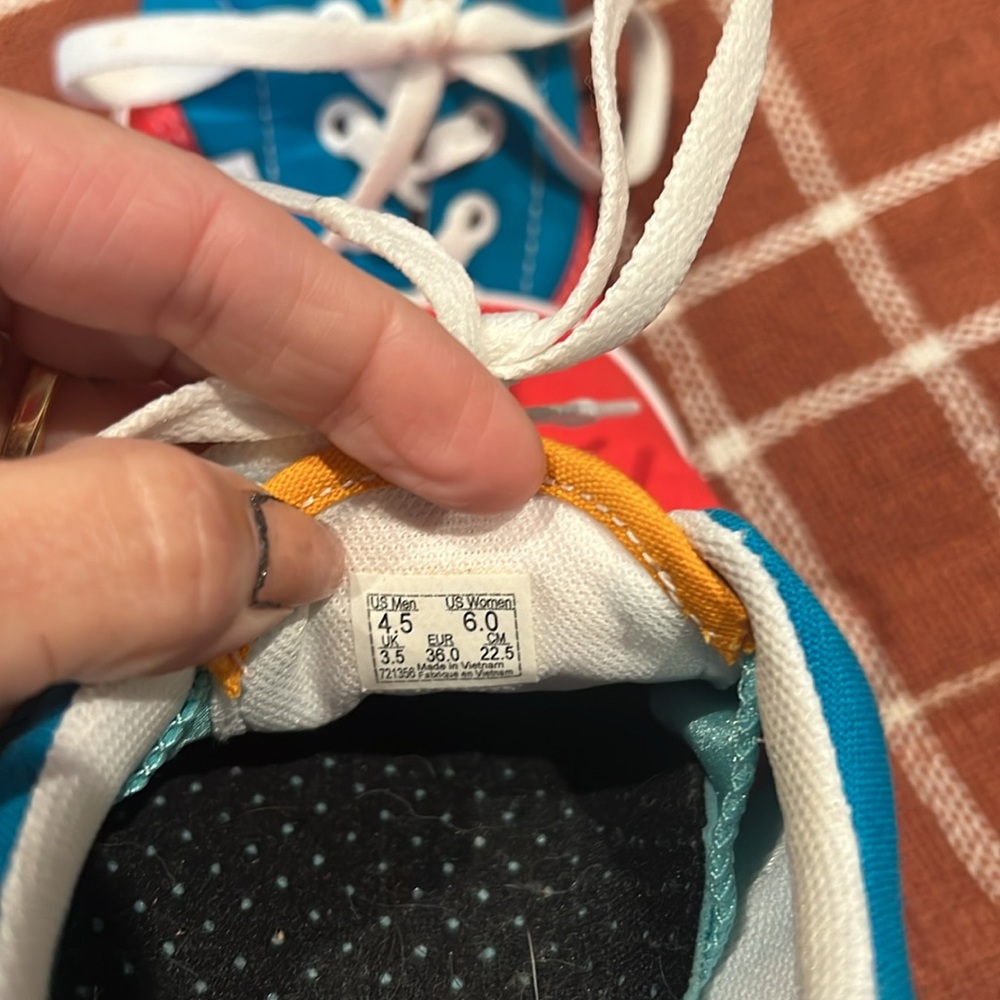 New 1990s era color block vans - Picture 5 of 5